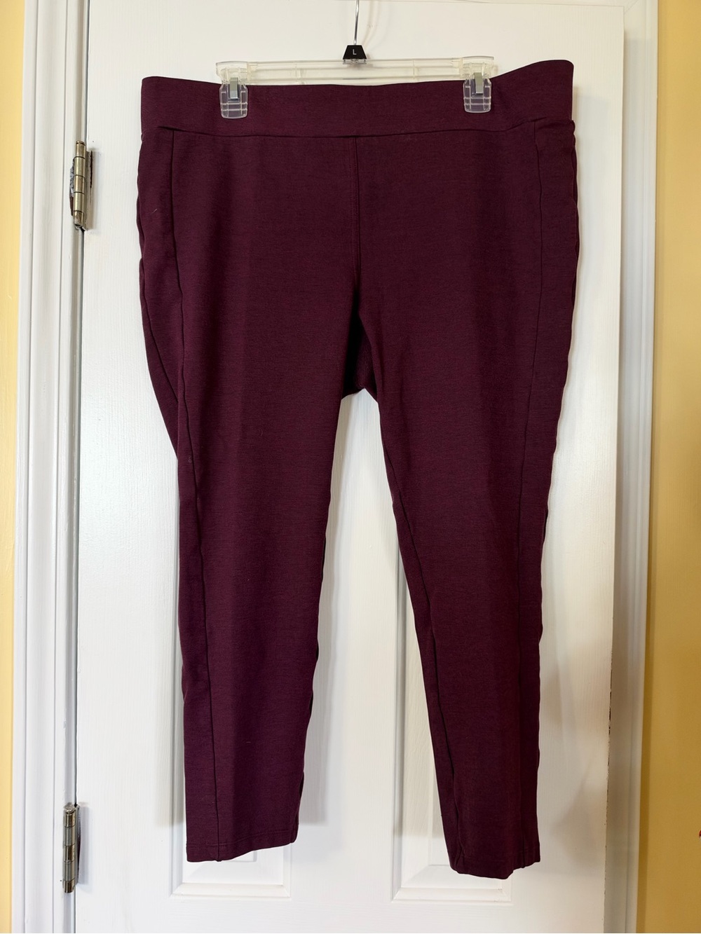 LOFT Ponte Skinny Pull-On Pants